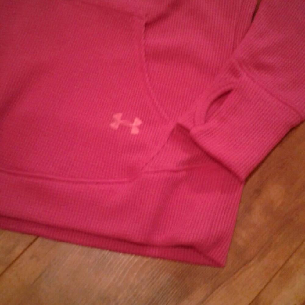 ❄Under Armour thermal with thumb holes - Picture 2 of 4